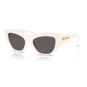 VOGUE 5607